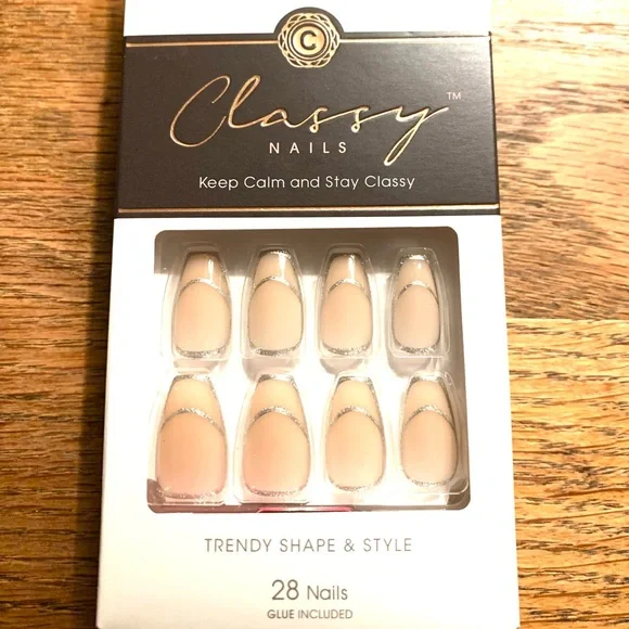 Kiss Classy Nude and Glitter Nails (Package of 4) - Picture 3 of 10